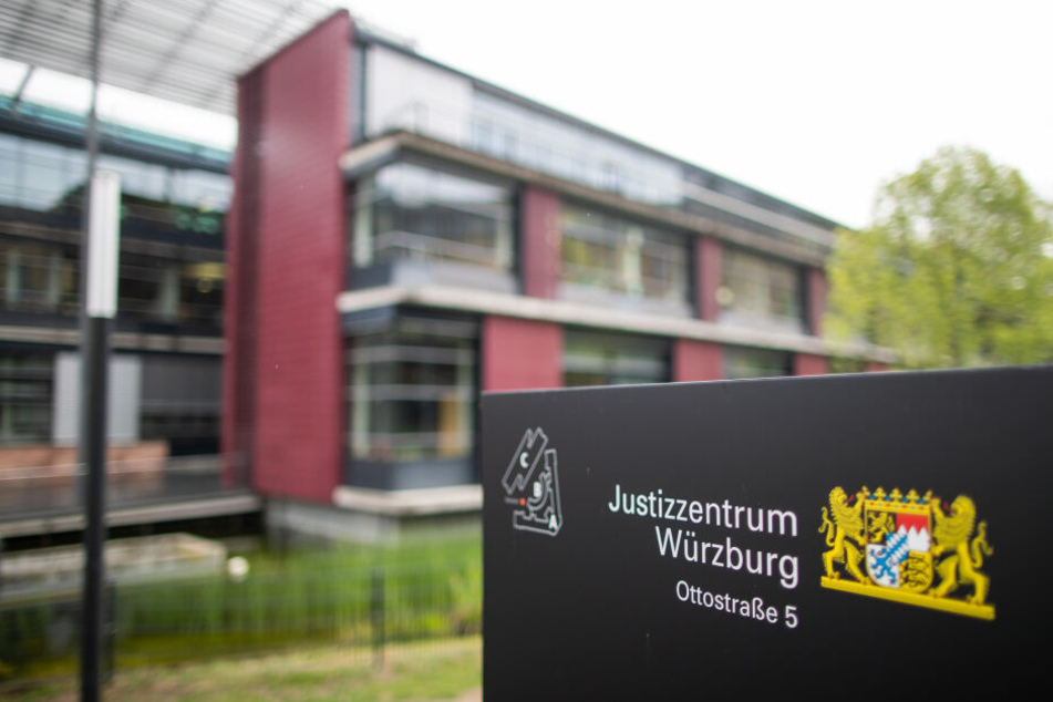 Der Prozess findet vor dem Landgericht in Würzburg statt (Symbolbild).