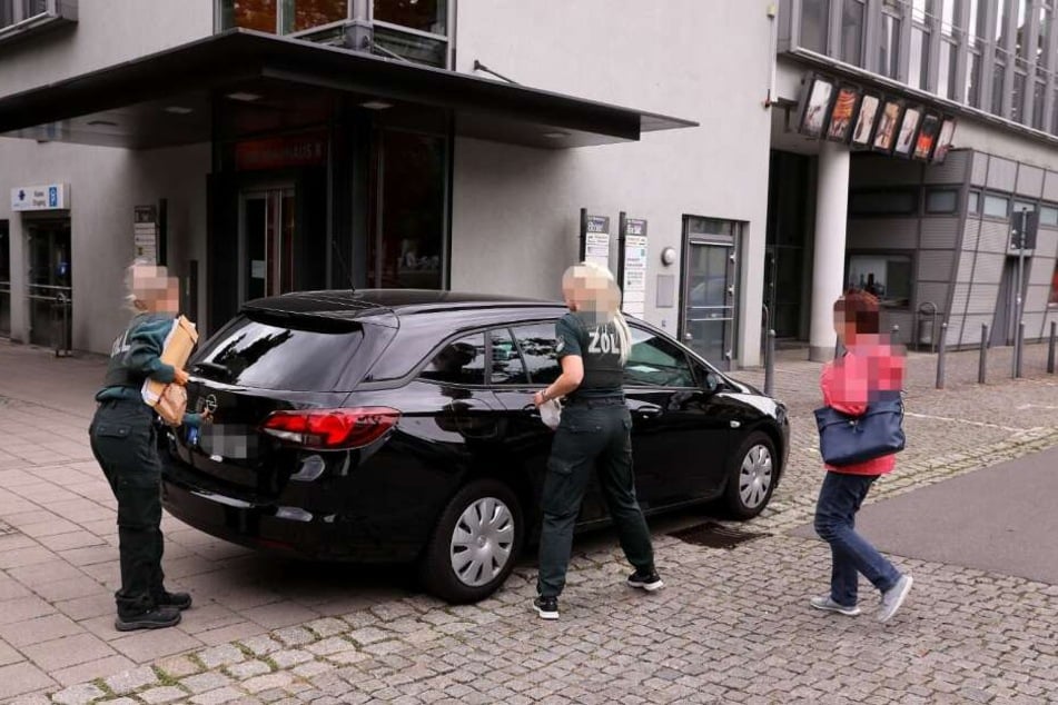 Die Razzia am 9. Juli in Büroräumen von Christian von Canal.