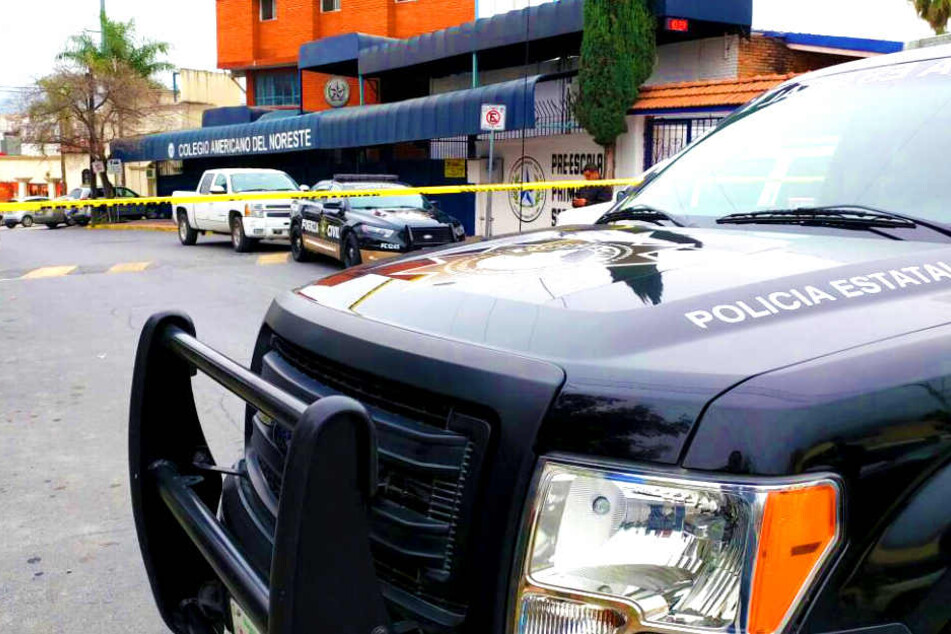 Ein 15-Jähriger hatte am Mittwoch in einer Schule das Feuer eröffnet,um seine Lehrerin zu treffen.