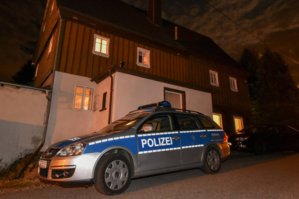 In diesem Oderwitzer Haus nahm Reichsbürger Andreas S. (56) seinen Vater
Reiner (85) als Geisel.