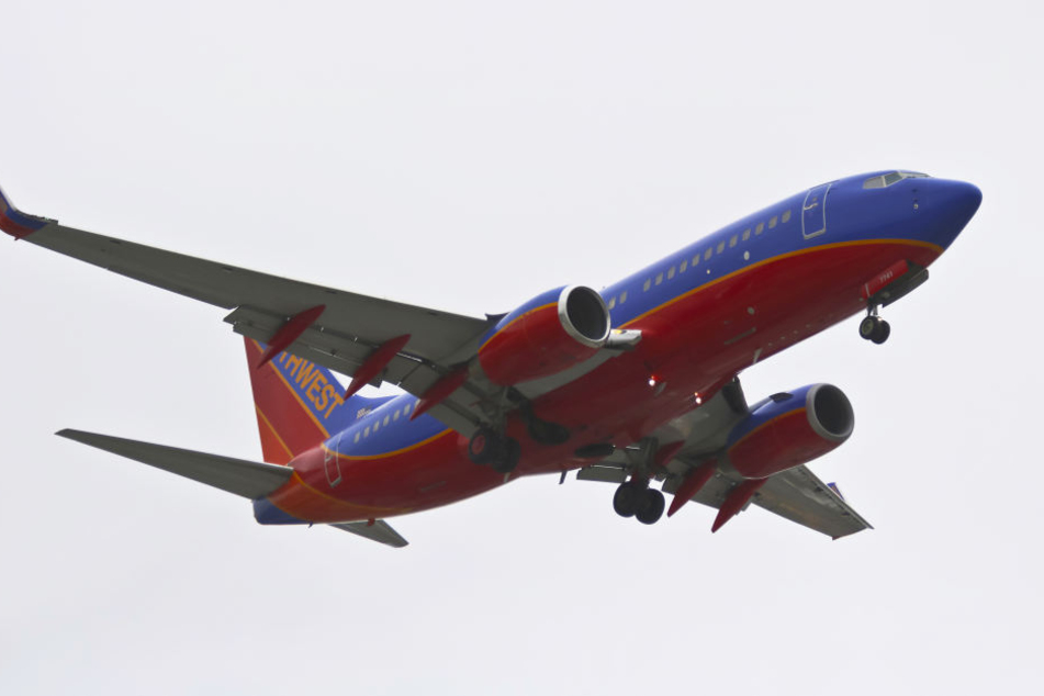 Der Flug der Southwest-Airline auf dem Weg nach Dallas musste umgeleitet werden. (Archivbild)