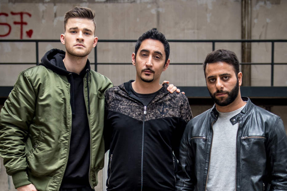 Schauspieler Patrick Mölleken (25), Rapper Eko Fresh (34) und Yunus Cumartpay (39).