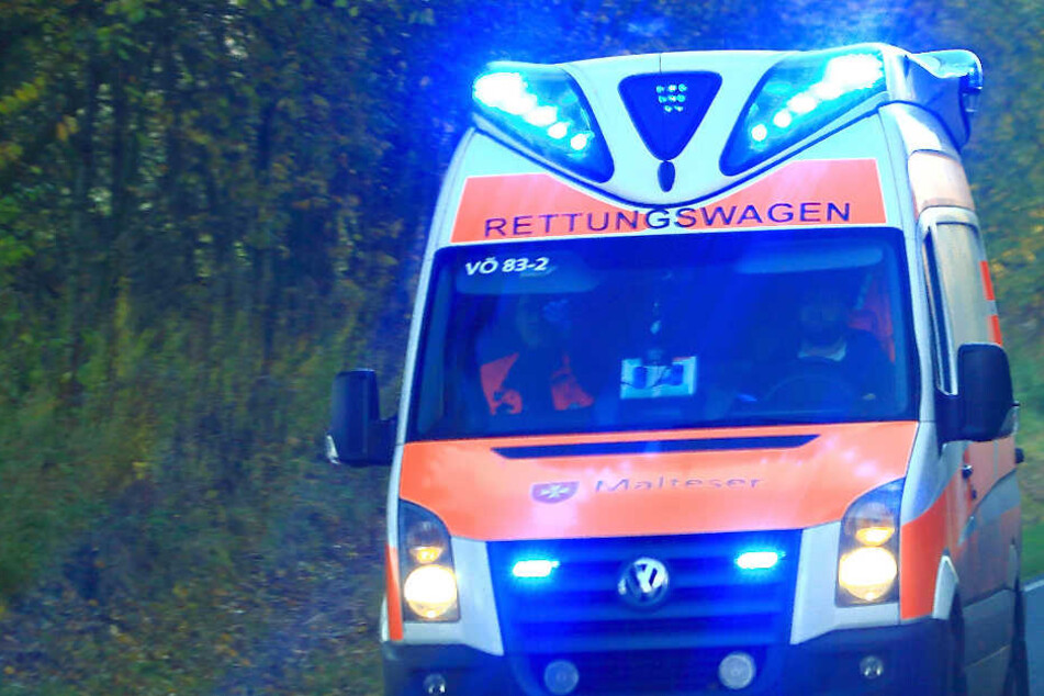 Dem 74-Jährigen war nicht mehr zu helfen, er starb noch an der Unfallstelle (Symbolbild).