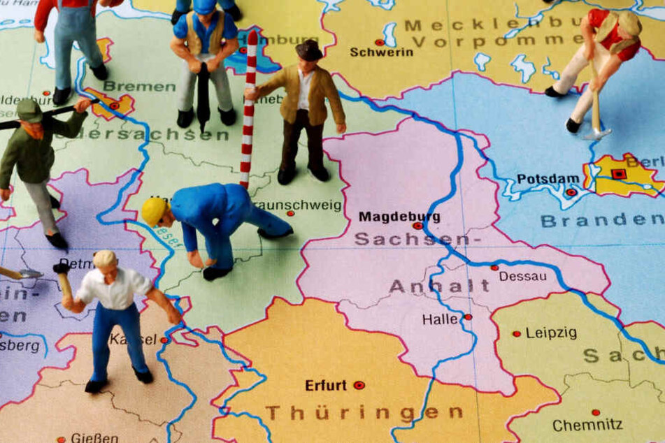 Aus welchen Gründen mehr Menschen das Bundesland Thüringen verlassen, ist nicht bekannt. Aber die Zahl der Bewohner schrumpft wieder.