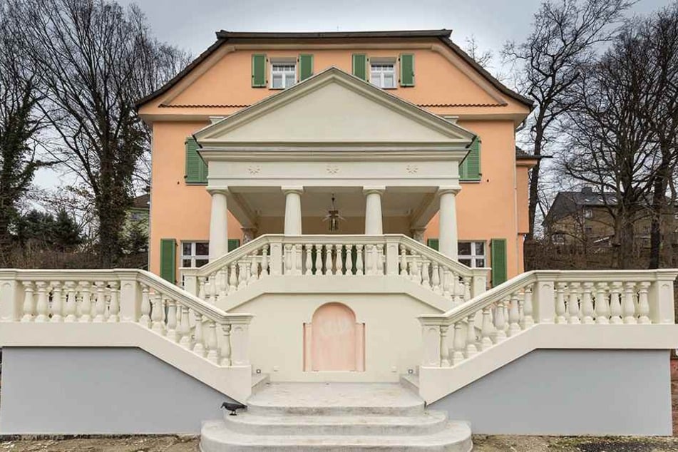 Die Villa Bella Vita in der Auerbachstraße war früher ein Feierabendheim, später wohnten Asylbewerber drin.