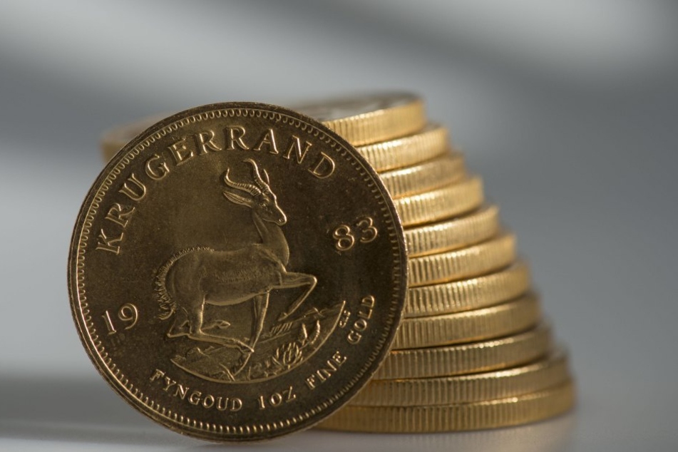 Original "Krügerrand"-Münzen gelten als beliebte Sammelobjekte, kosten ab
1000 Euro aufwärts.