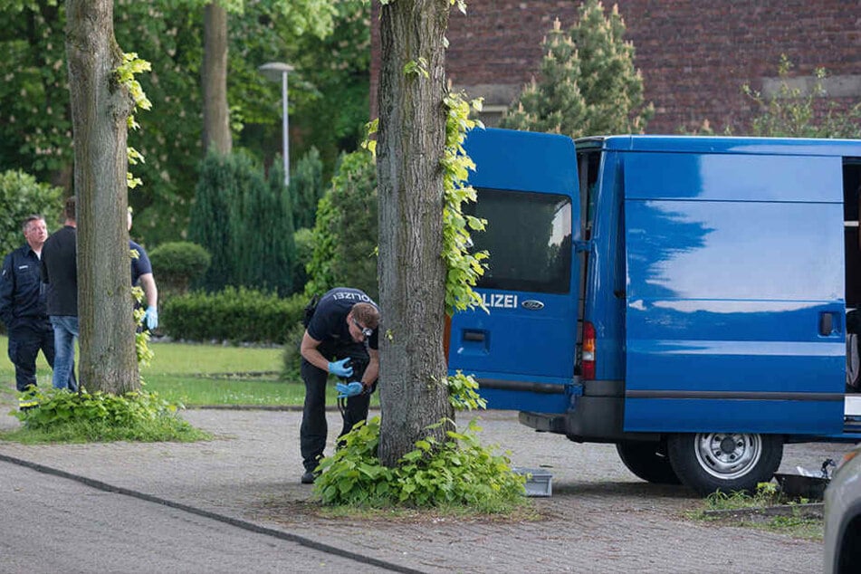 Die Wohnung wurde wegen Diebstahl- und Einbruchsermittlungen durchsucht.