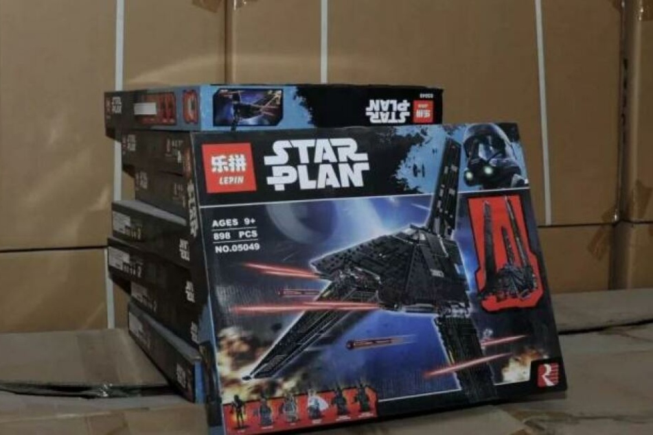 Statt wie im Originalen "Star Wars", heißen die Fälschungen "Star Plan".
