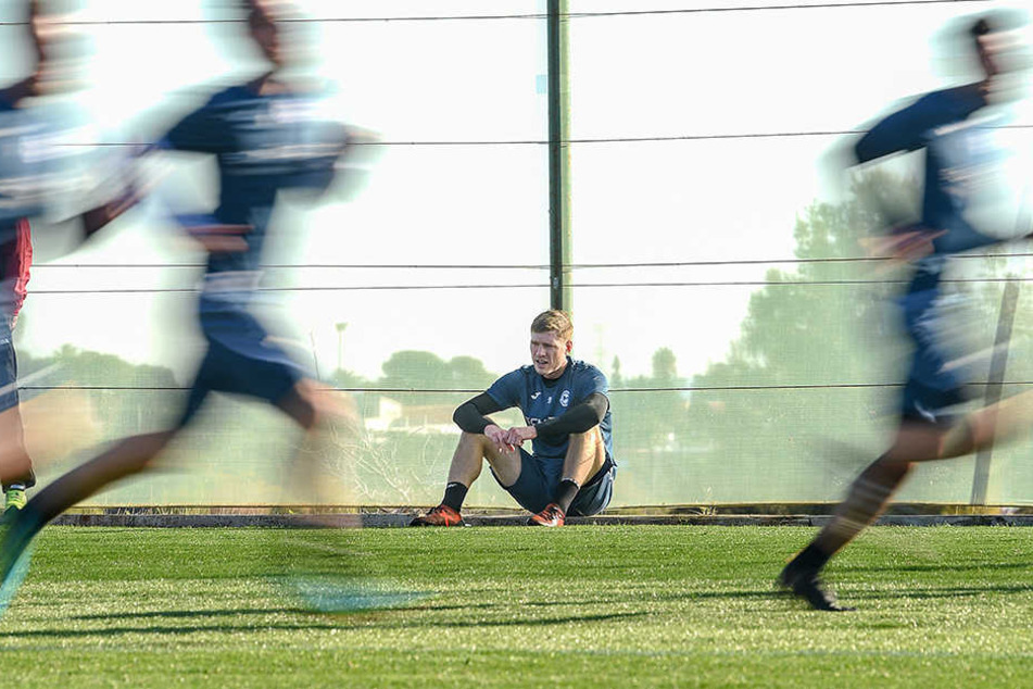 Auch Sturmtank Fabian Klos brachte das Training wohl an seine Grenzen.