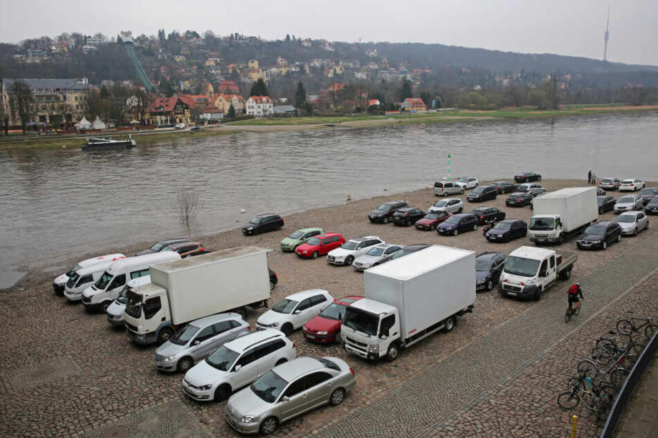Mit dem Parken am Blauen Wunder ist es bald vorbei.