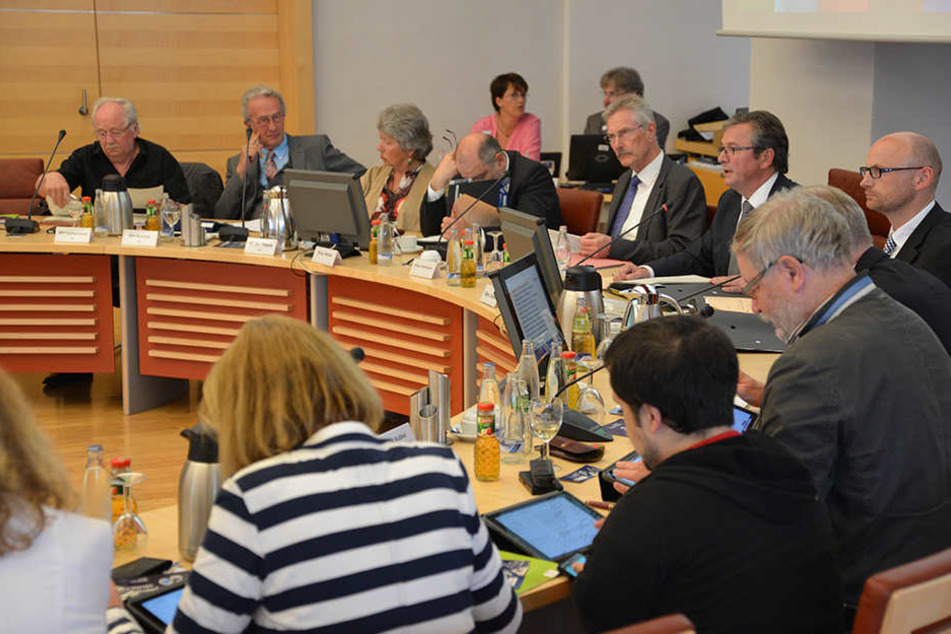 Der Paderborner Rat lehnte eine finanzielle Unterstützung des SCP mit großer Mehrheit ab.
