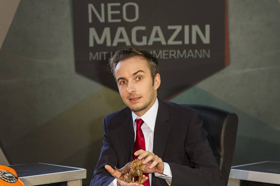 Der Comedian hier im Neo Magazin Royale - seiner eigenen Show.