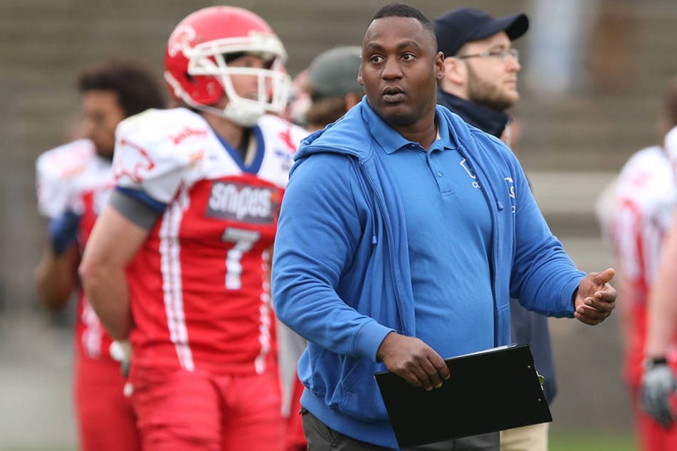 In Zukunft hält Willie James Robinson Jr. (38), an der Seitelinie der Bulldogs, das Heft in der Hand.