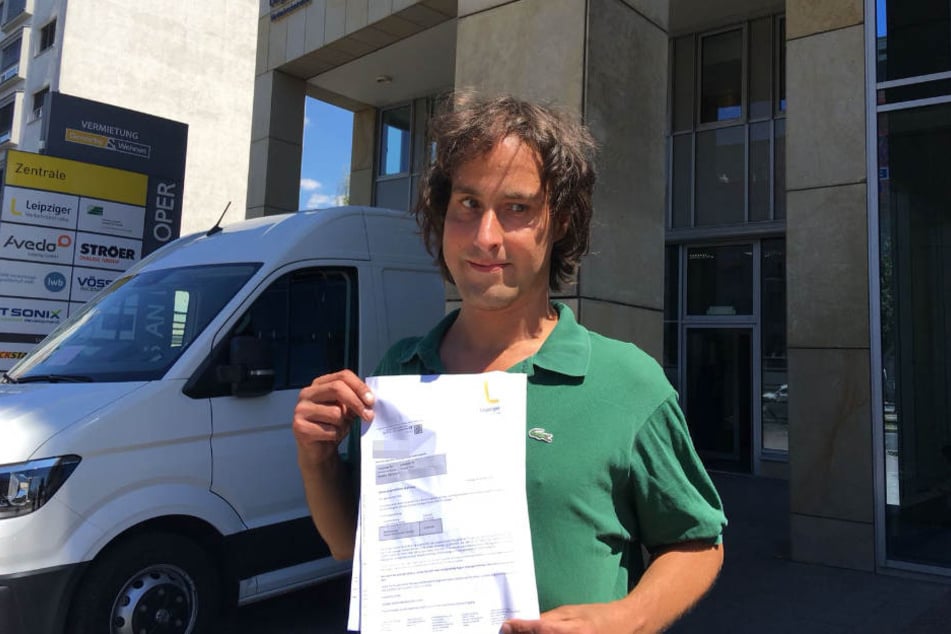 Um diese Zahlungsaufforderung geht es: Jürgen T. (43) sollte bereits kurz nach der Straßenbahnfahrt 22 statt der ursprünglich angesetzten sieben Euro zahlen.