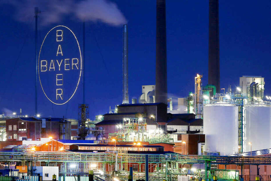 Bayer und Lanxess verkaufen Chemiepark Currenta ins Ausland!