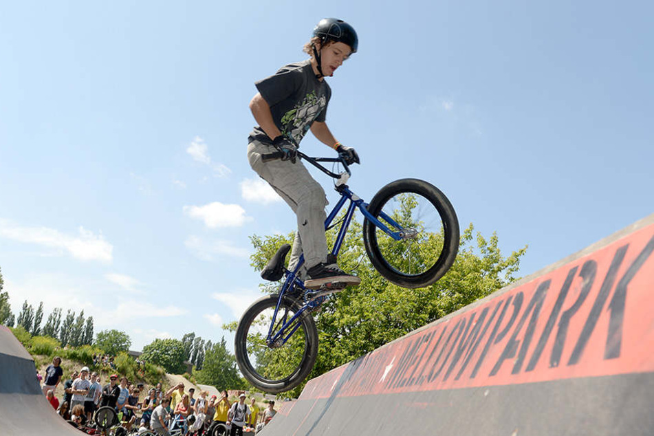 Beim jährlichen BMX-Event präsentieren Freizeitsportler aus ganz Deutschland ihre Künste im Mellowpark.