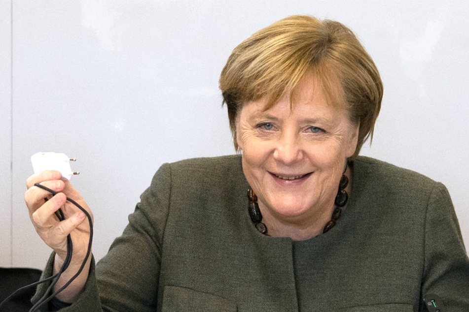 Hat ein Politiker der Alternative für Deutschland Angela Merkel Gewalt angedroht?