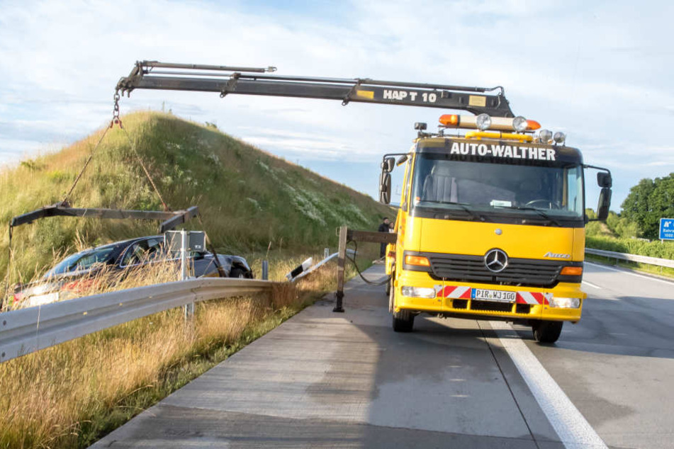Die ADAC-Pannenhelfer gehen von mehr als 1000 Einsätzen an den bevorstehenden Weihnachtsfeiertagen in Sachsen aus (Symbolbild).