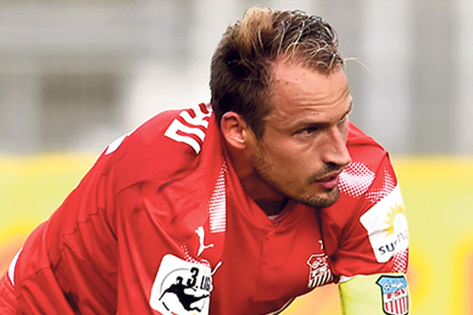 FSV-Kapitän Toni Wachsmuth schlug nach der 0:4-Pleite in Meppen Alarm,
forderte eine Aussprache innerhalb der Mannschaft. Ob diese Maßnahme fruchtet,
wird sich am kommenden Sonntag zeigen.