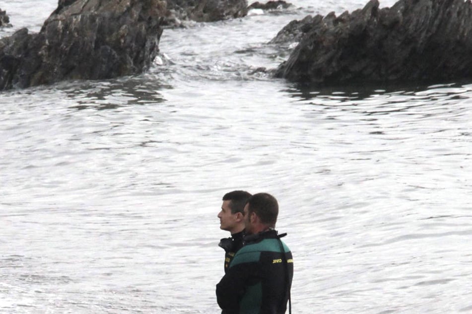 Jetzt suchen Taucher der Guardia Civil nach der zweiten Leiche.