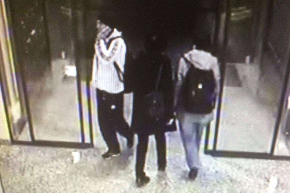 Anscheinend versuchte der Mann in der weißen Jacke schon zum dritten Mal sein Glück im Chemnitzer Zentrum