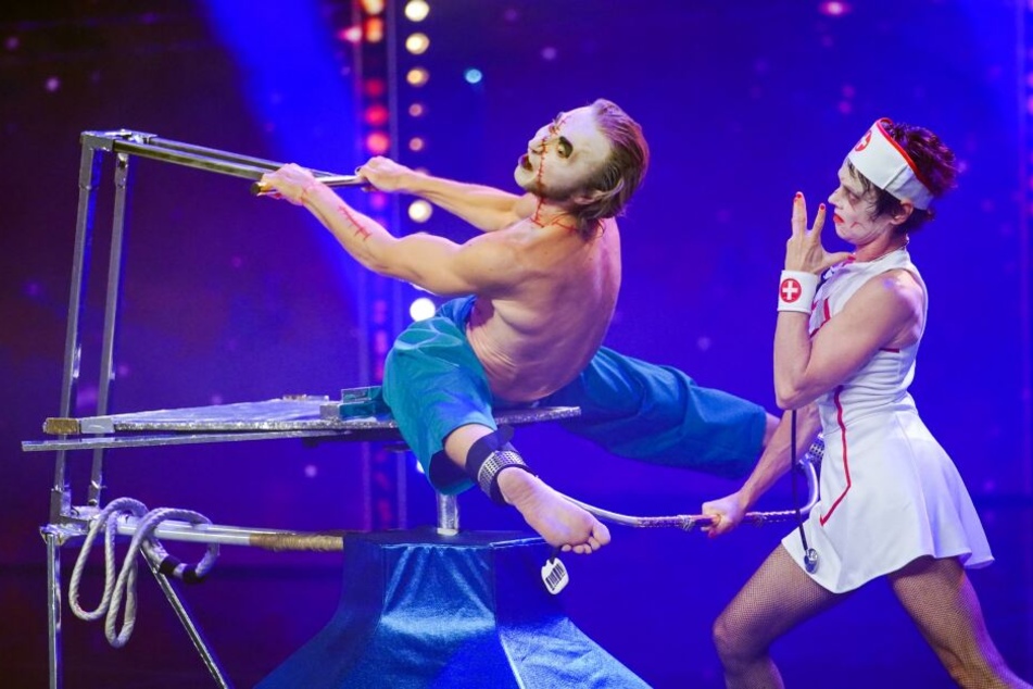 Sacha Yenivatov mit seiner Assistentin Aurelie Brua.