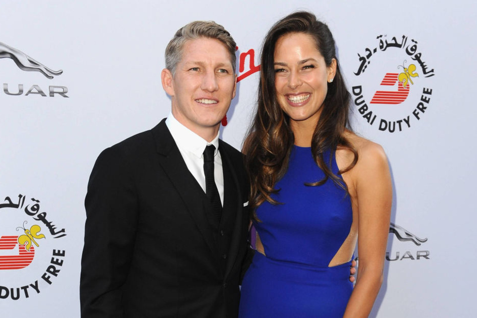 Bastian Schweinsteiger (32) und seine Ana Ivanovic (29) heirateten erst im Sommer.