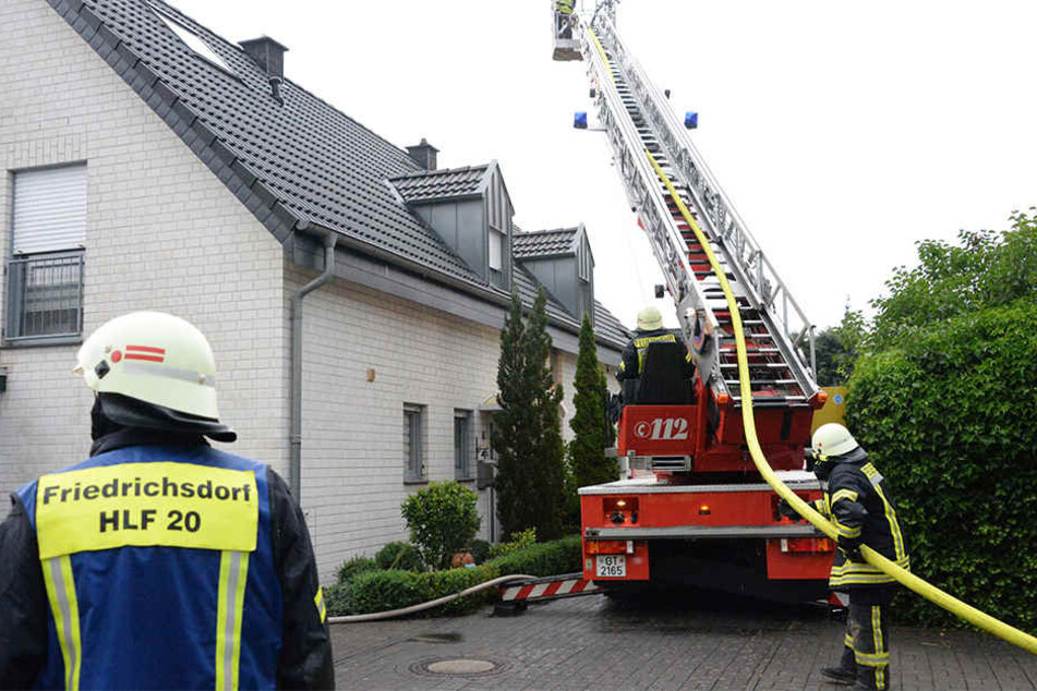 Die Feuerwehr musste zu mehreren Bränden ausrücken.