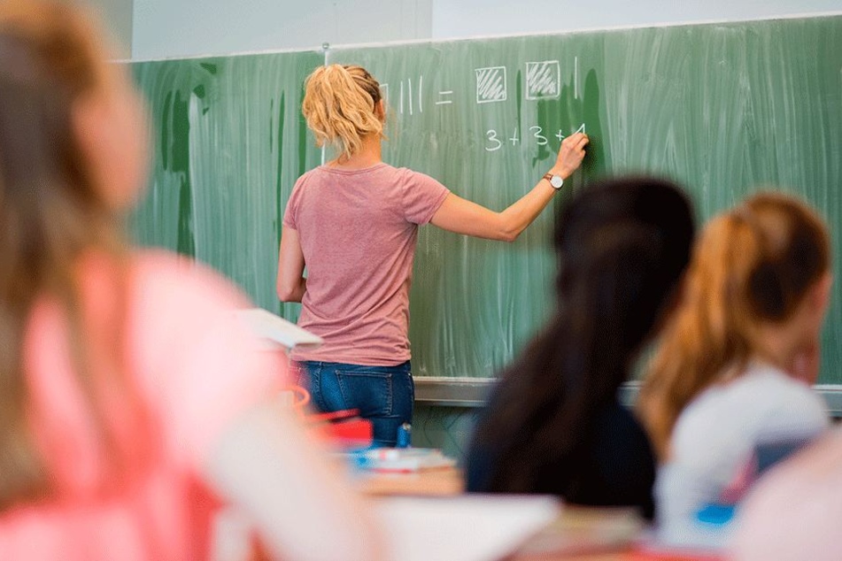 Massiver Lehrermangel In Sachsen Für über Hundert Stellen Bewerben