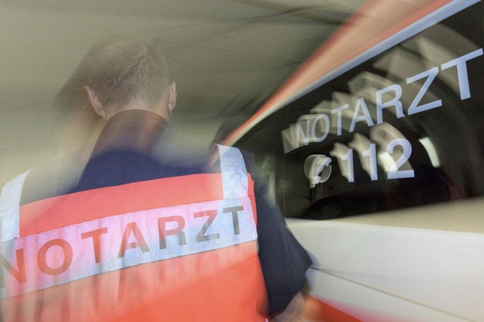 Der Mann erlag noch vor Ort seinen schweren Verletzungen.