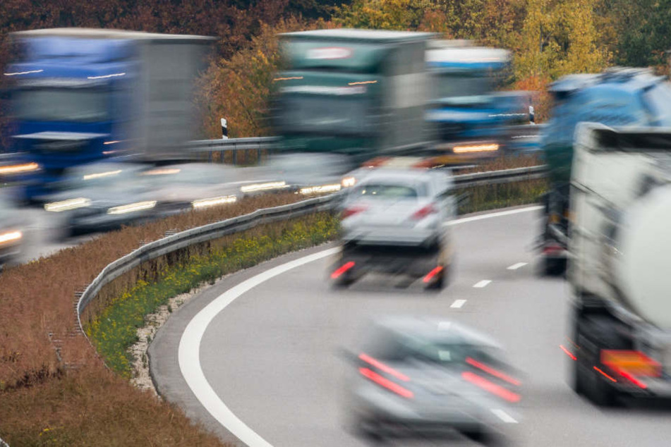 Auf der A3 hat sich ein schwerer Unfall ereignet. (Symbolbild)
