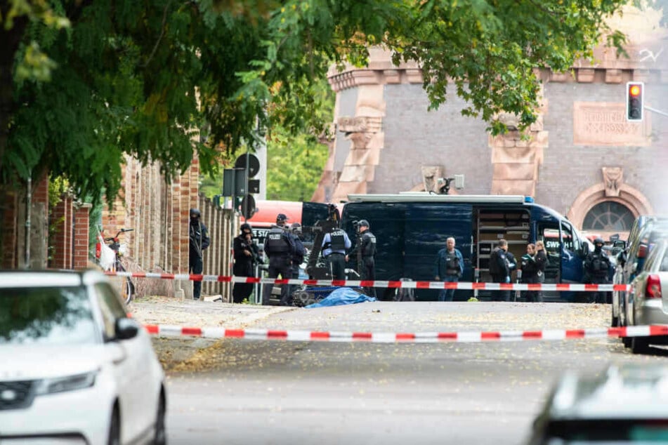 Am Mittwoch, den 9. Oktober, kamen in Halle (Saale) zwei Menschen ums Leben.