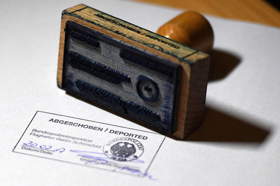 Die Frage von Abschiebungen wird in Berlin immer wieder kontrovers diskutiert.