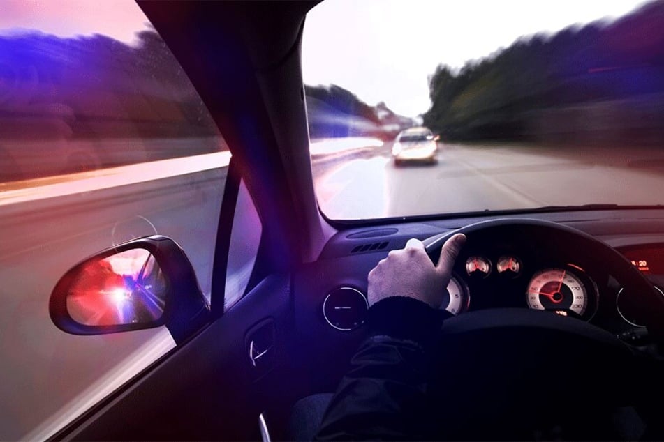 Die Polizei Bautzen fahndet nach dem vermeintlichen Nazi-VW. (Symbolbild)