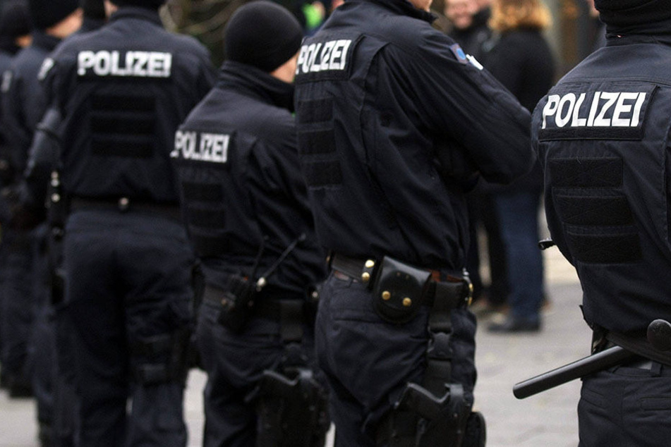 Ein Mann hat in Thüringen drei Personen attackiert, eine davon getötet (Symbolbild).