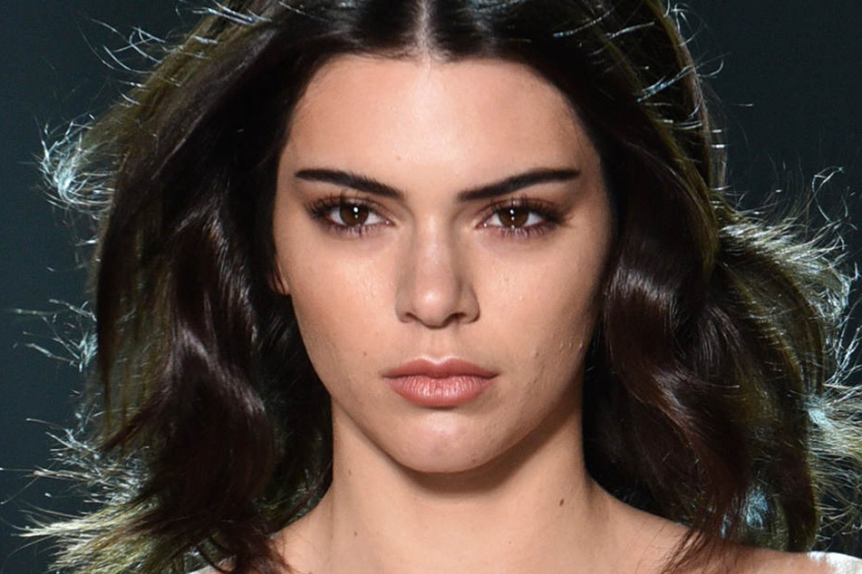 Kendall Jenner (21) wurde beklaut. Diebe hatten aus ihrem Haus Schmuck mitgehen lassen.