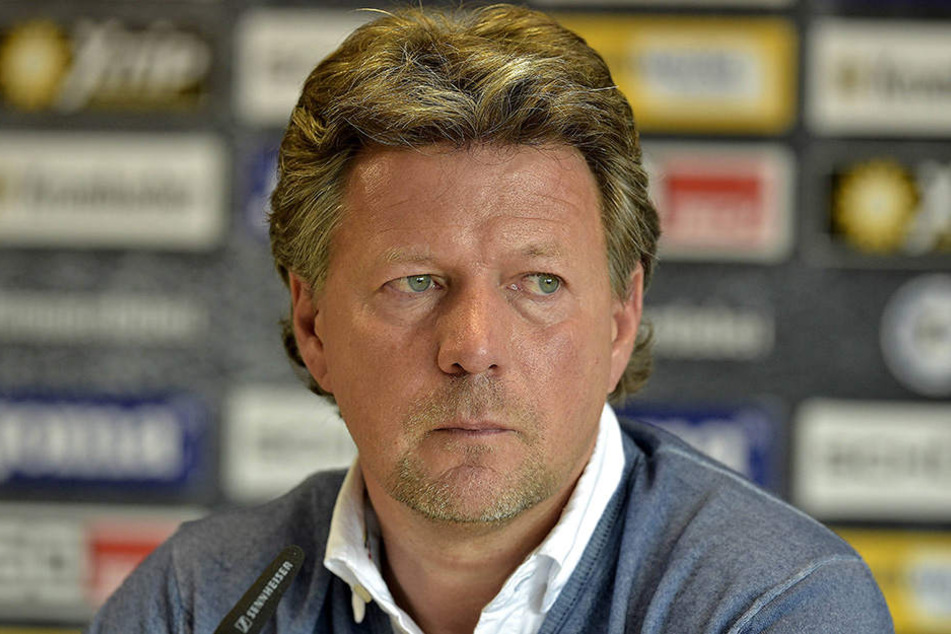 Jeff Saibene erwartet in Darmstadt eine Reaktion seiner Mannschaft.
