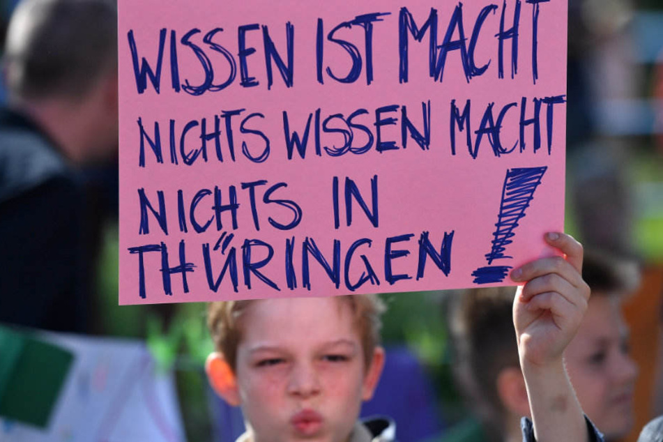 Besonders die Schüler leiden unter dem akuten Lehrermangel in Thüringen.