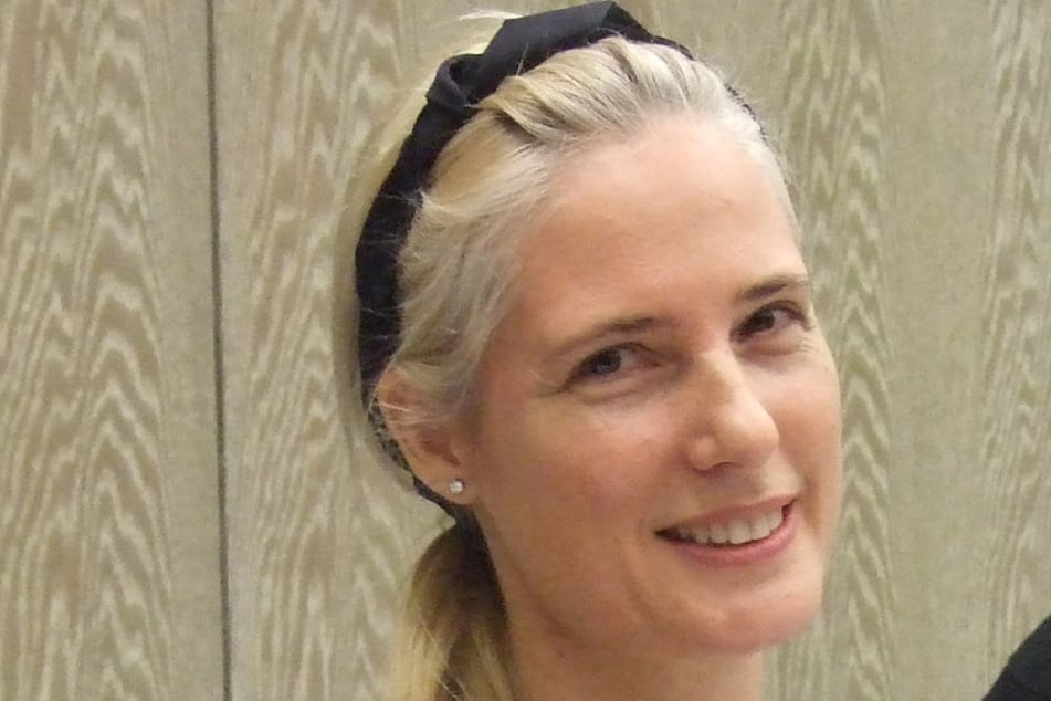 Die Künstlerin Nathalie Braun Barends will nicht hinnehmen, dass ihre zwei Kunstinstallationen dem Umbau zum Opfer fielen.
