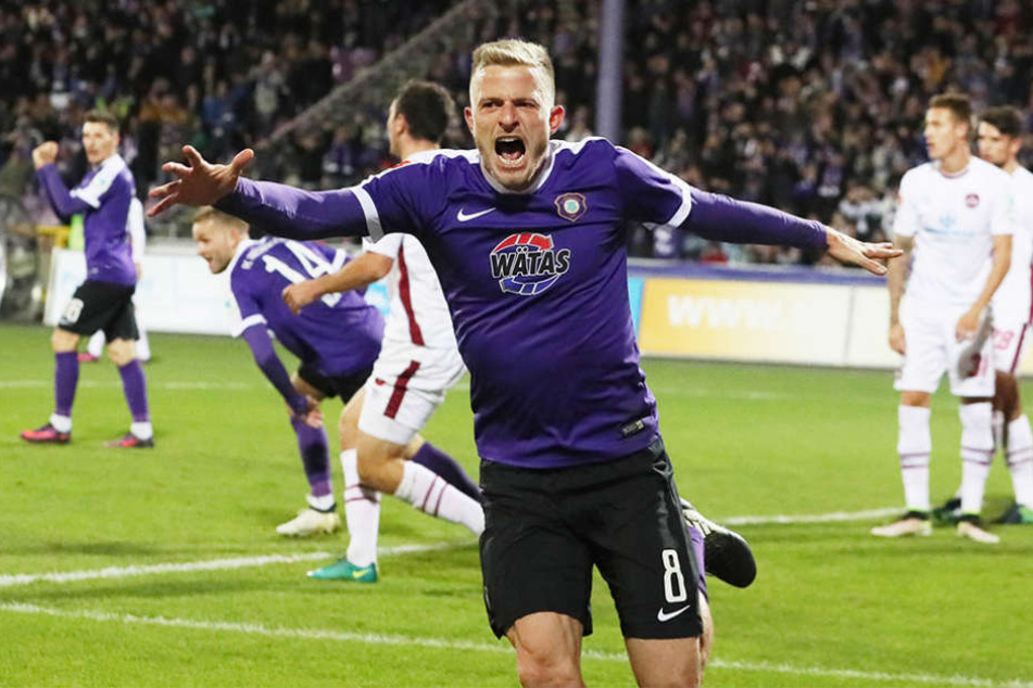 Die Freude dauerte nicht lange an. Trotz des Ausgleichs durch Nicky Adler verlor Aue 1:2.