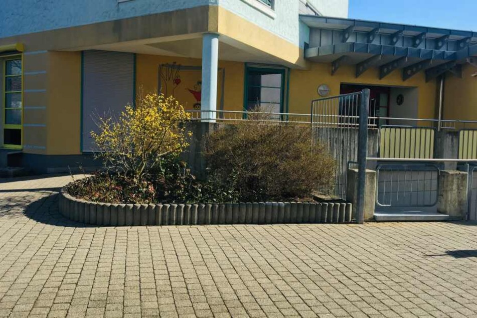 Die Polizei durchsuchte auch eine Kindertagesstätte in Würzburg.