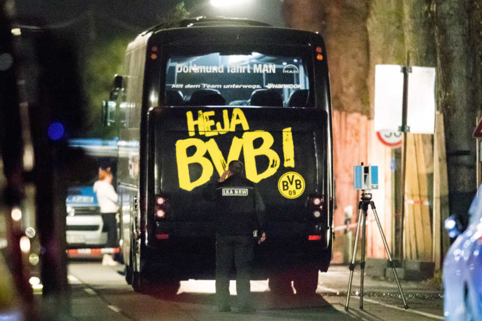 Nach dem Sprengstoffanschlag auf den Teambus von Borussia Dortmund wurde am Freitag ein Tatverdächtiger festgenommen.