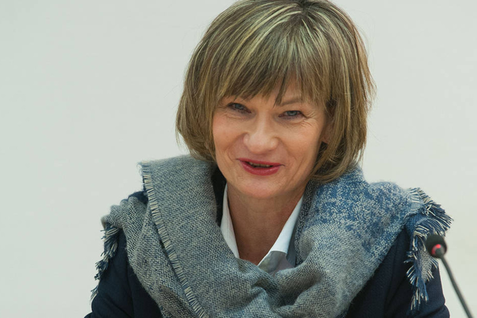 OB Barbara Ludwig (55, SPD) will Überwachungskameras anbringen lassen.
