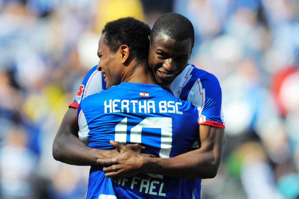 Standen gemeinsam 93 Mal für Hertha BSC auf dem Platz und sorgten dabei für einige spielerische Highlights und reichlich Tore: Raffael und Adrian Ramos (r.).