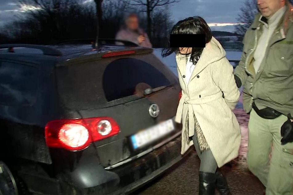 Bei Kontrollen an der Grenze gehen den Fahndern immer wieder geklaute Autos ins Netz.