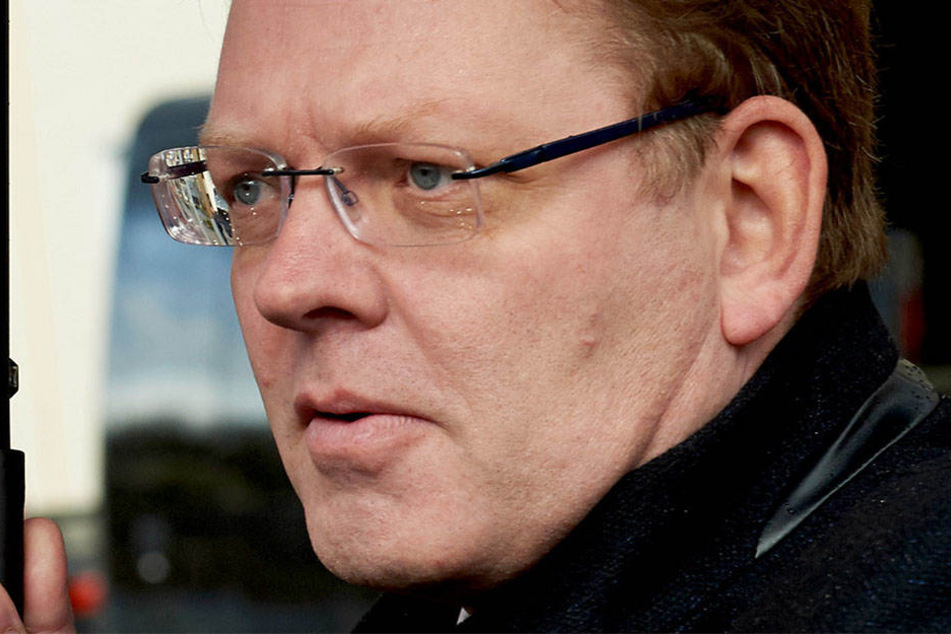 Der Bürgermeister von Altena, Andreas Hollstein (CDU), wurde am Montagabend niedergestochen.