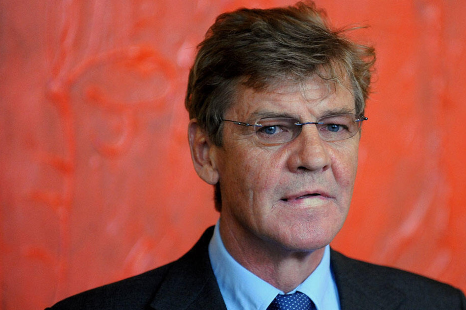Prinz Ernst August liegt schon wieder im Krankenhaus.