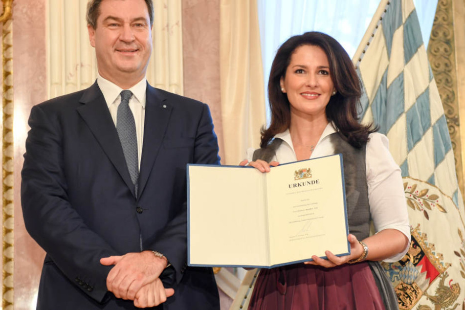 Michaela Kaniber (r.) ist ein Teil der neuen bayerischen Staatsregierung. (Archivbild)