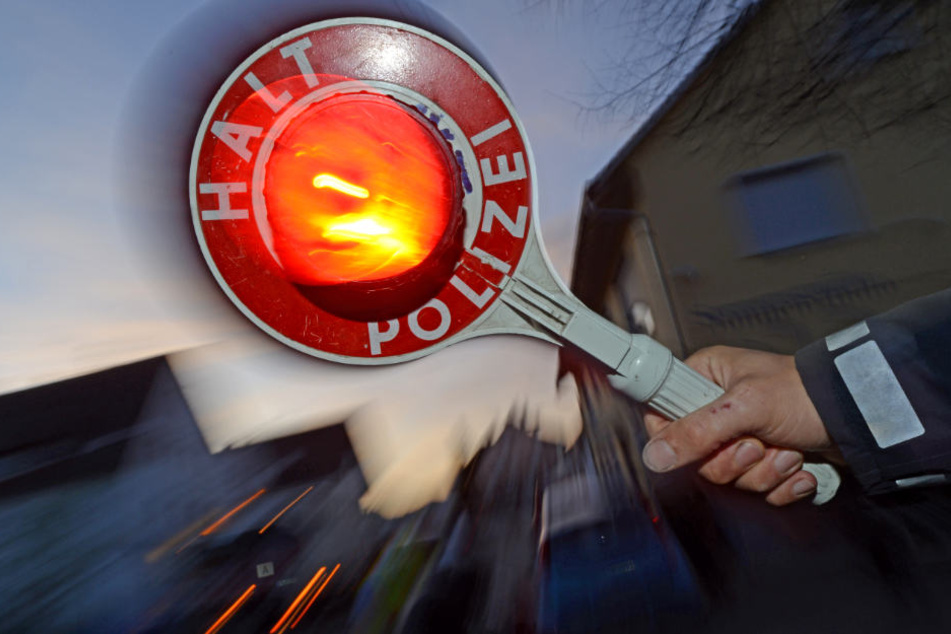 Die Beiden flohen aus einer Polizeikontrolle. (Symbolbild)