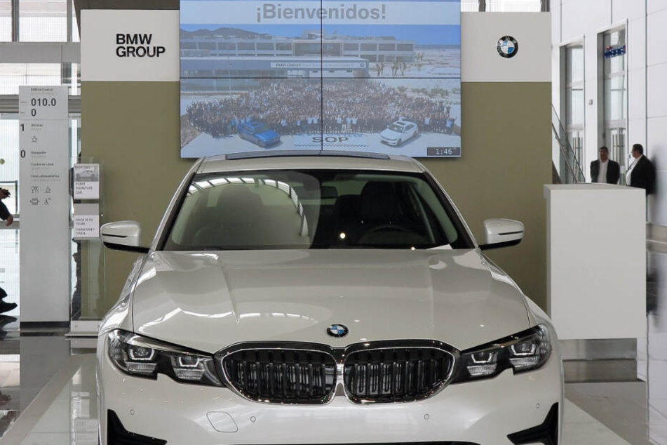 BMW hat sein erstes Werk in Mexiko eröffnet. Über eine Milliarde US-Dollar wurden für das Werk in Zentralmexiko investiert.